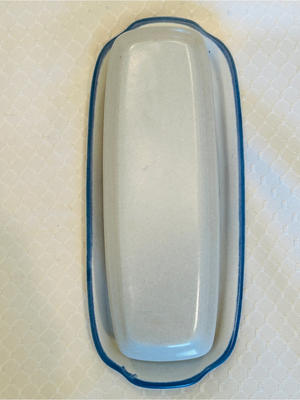 Pfaltzgraff Stoneware Yorktowne Covered Butter Dish USA Retired
028 Floral - Picture 3 of 8